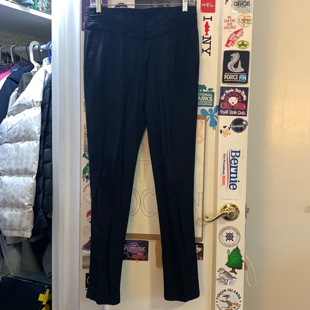 Black Zara cigarette pants